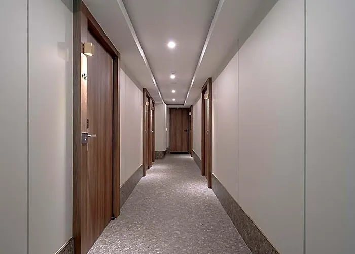 Soo Motel 2*